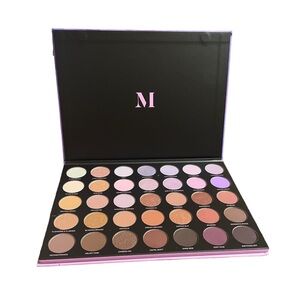 MORPHE 35L ULTRA LAVENDER ARTISTRY Eyeshadow Palette new